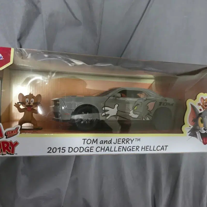 [BUNJANG] Dodge Challenger Tom and Jerry Collaboration Jada 1/24 Scale Sealed / 닷지 챌린저 톰과 제리 콜라보 자다 Jada 징난감 자동차 미개봉