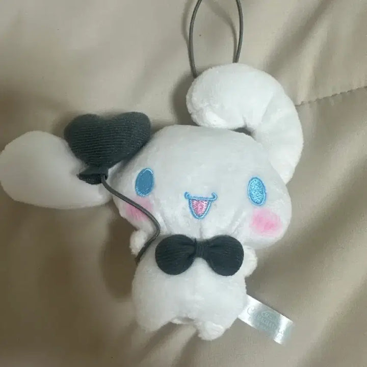 [BUNJANG] Cinnamoroll Plush Keychain / 시나모롤 인형 키링