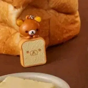 [BUNJANG] Rilakkuma Bread Keychain (Rilakki Version) / CGV 리락쿠마 식빵 키링 (1개남음)리락이버전