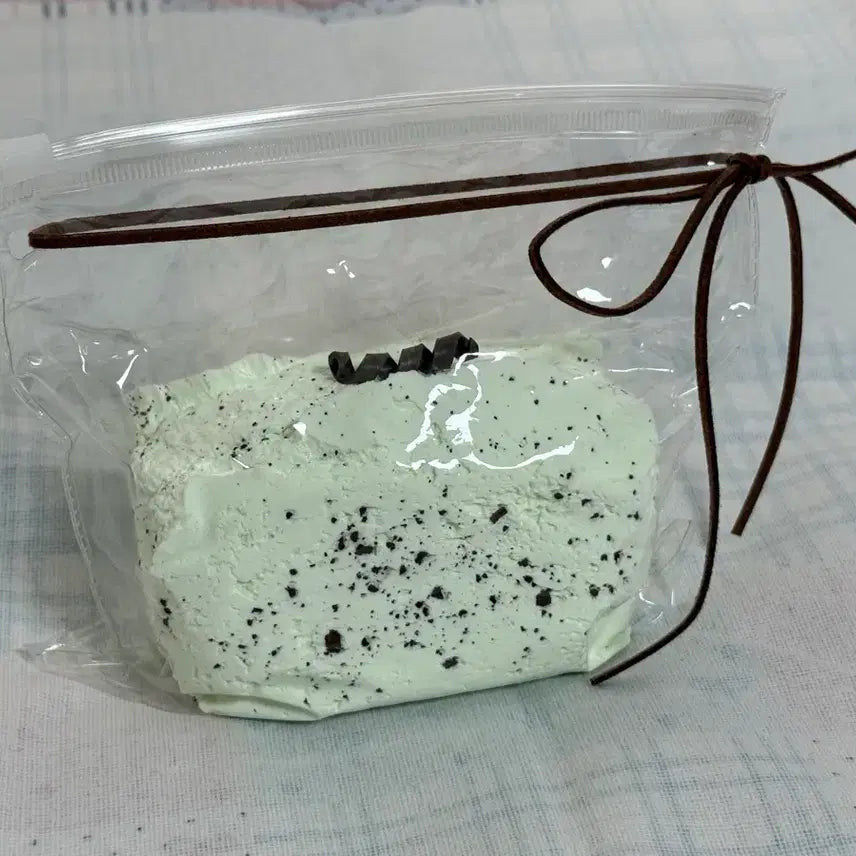 [BUNJANG] Baiyjoy Mint Chocolate 3-Tier Toast Squishy / 바이조이 민트초코 3단 토스트 말랑이 슬랑이 수제 민초