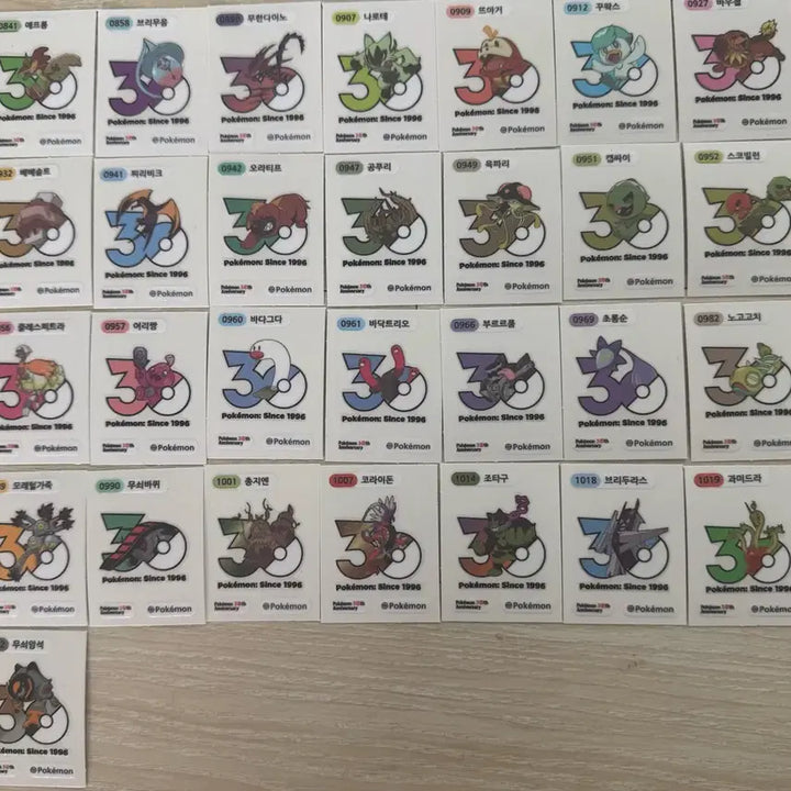 [BUNJANG] Pokemon 30th Anniversary Logo Sticker Collection / 포켓몬 신상 로고띠부씰 30주년