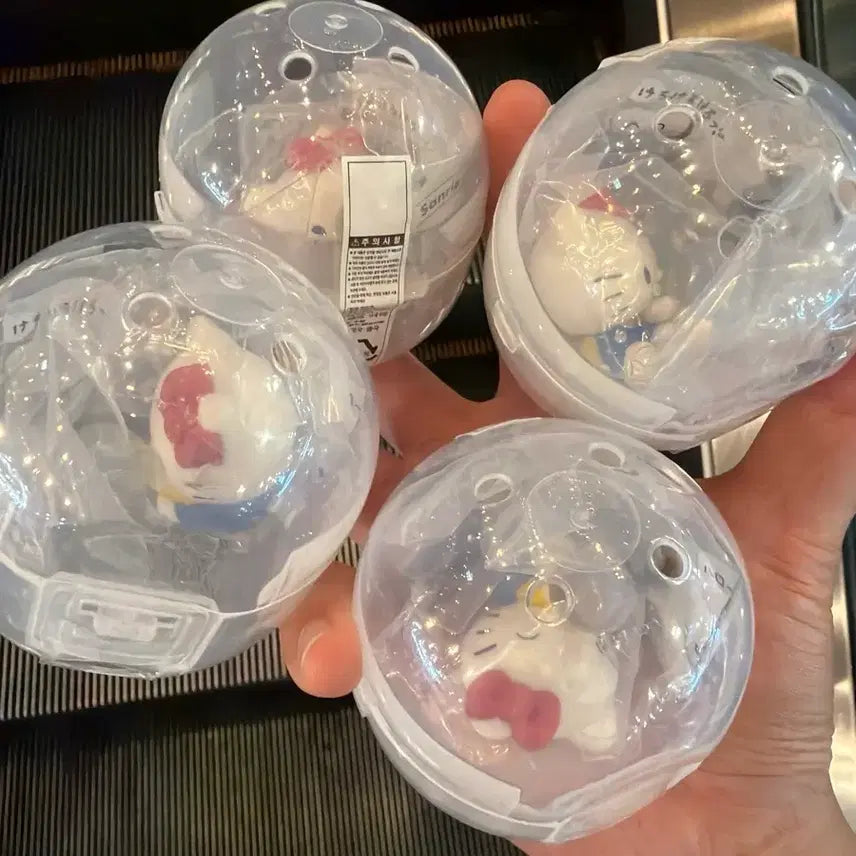 [BUNJANG] Sanrio Hello Kitty Bubble Gun Toy / 비누방울 산리오 헬로키티 가챠