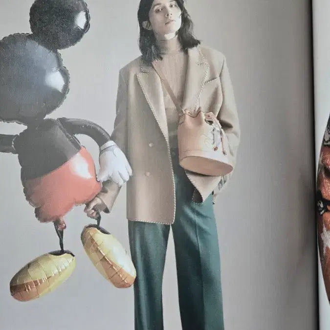[BUNJANG] GQ Korea December 2019 Issue Lee Dong Wook / 지큐 코리아 2019년 12월호 이동욱