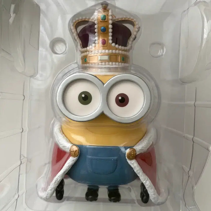 [BUNJANG] Minions King Bob Figure / 미니언즈 킹밥 피규어 양도