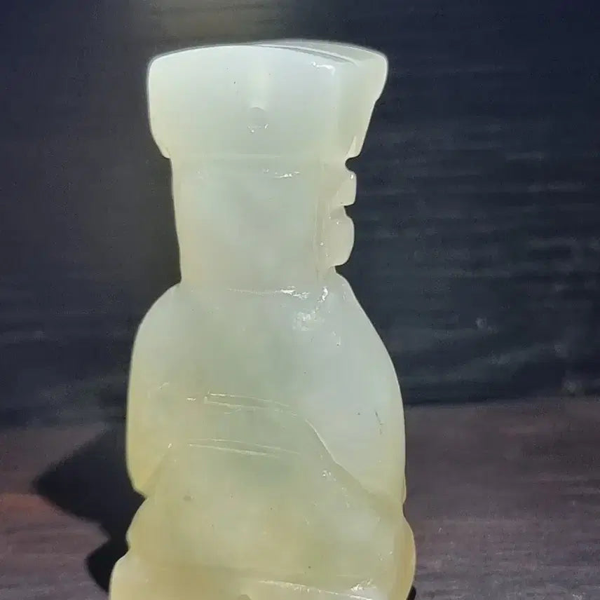 [BUNJANG] White Jade Figure / 백옥 인물상
