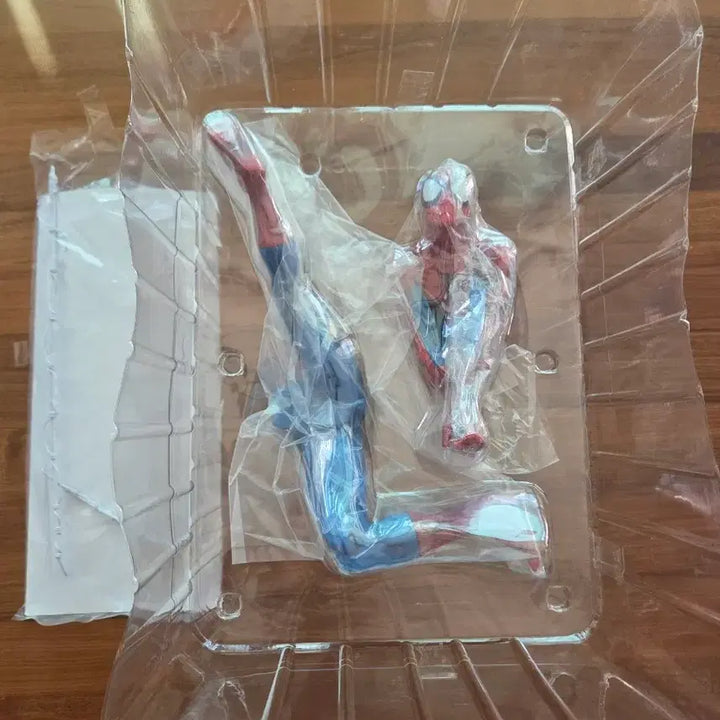 [BUNJANG] Kotobukiya 1/6 Scale Spider-Man Statue / 고토부키야 1/6  스파이더맨 스테츄