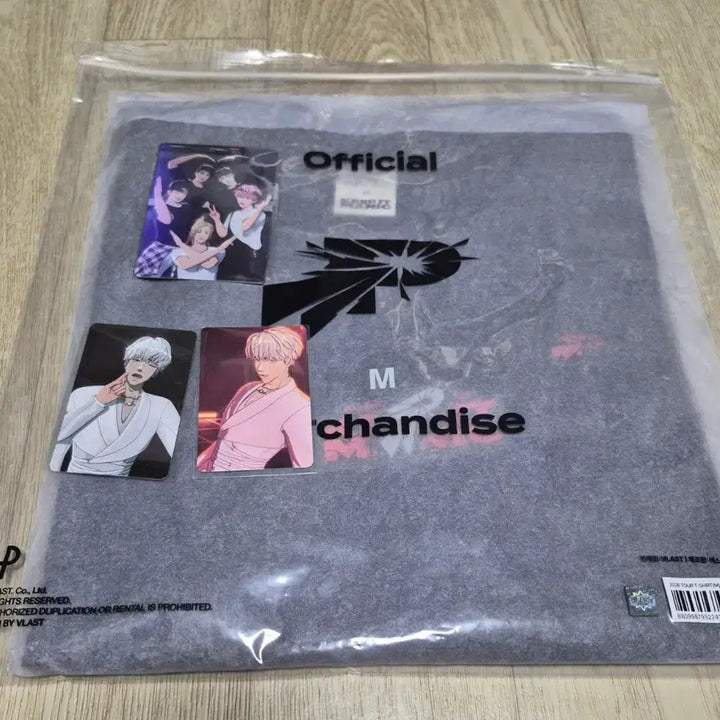 [BUNJANG] Playplz Eunho Bundle Set T-shirt M &amp; Photocard Set / 콘엠디 플레이브 은호 일괄