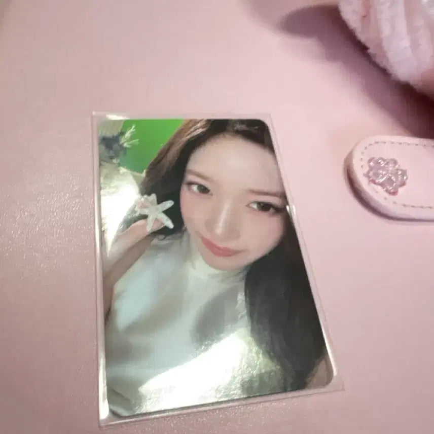[BUNJANG] IVE Fancon Leeseo Necklace Photocard / 아이브 팬콘 이서 목걸이 랜덤 포카 판매