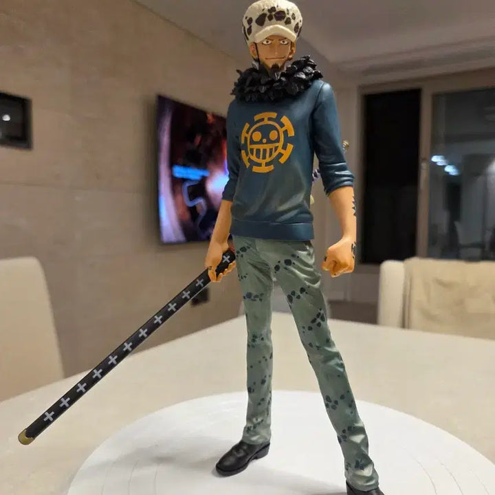 [BUNJANG] One Piece Trafalgar Law MSP Figure (No Box) / 원피스 MSP 트라팔가 로 피규어 (노박스)