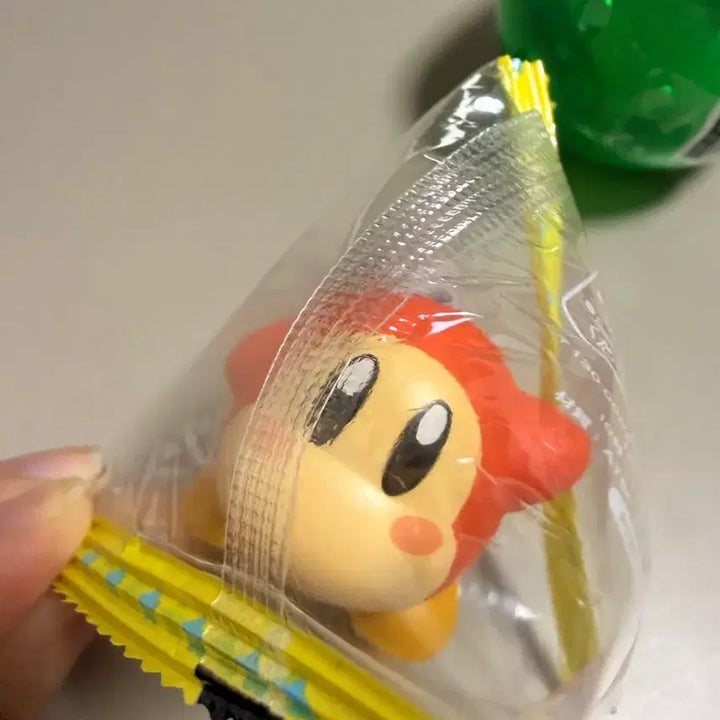 [BUNJANG] Kirby (Wayfinder) Mini Figure / 별의커비 웨이들디 미니 피규어