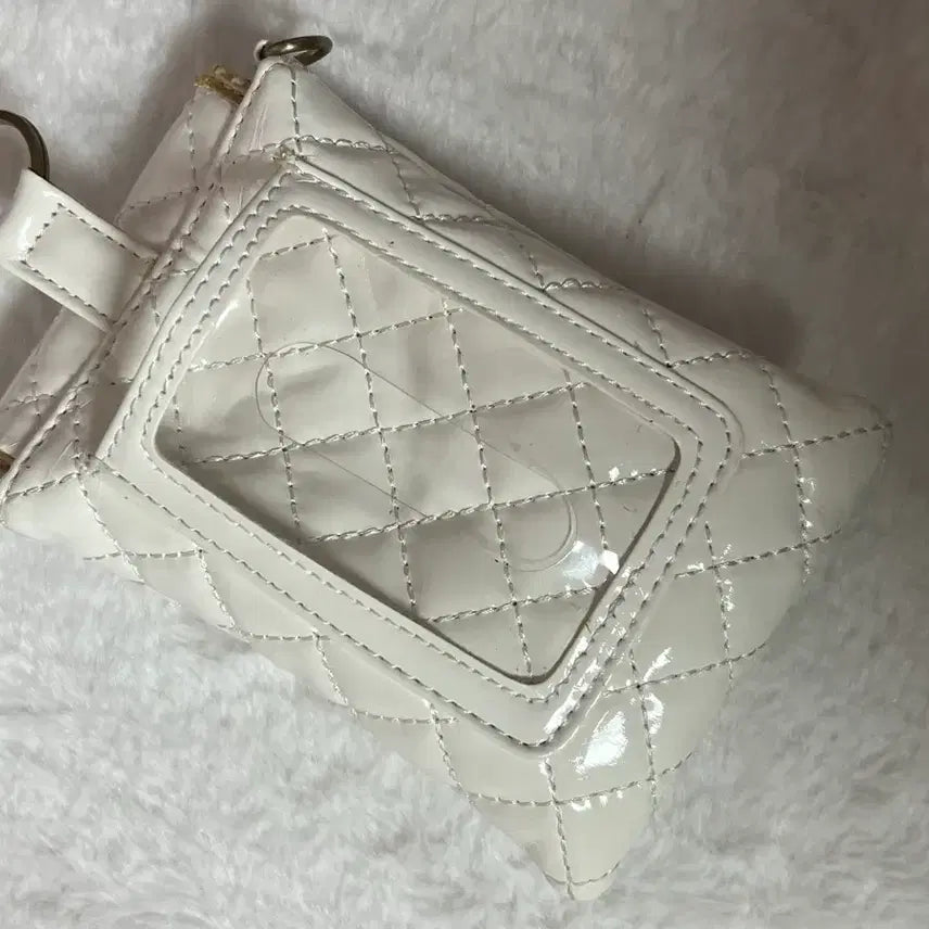 [BUNJANG] Vintage Hello Kitty Quilted Mini Bag (Shoulder Bag) / 고전 키티 헬로키티 퀼트 미니백(숄더백)