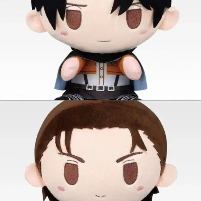 [BUNJANG] Attack on Titan Eren &amp; Levi Doll Bundle Set / 진격의 거인 라스트원 리바이 &amp; A상 에렌 인형 일괄 판매