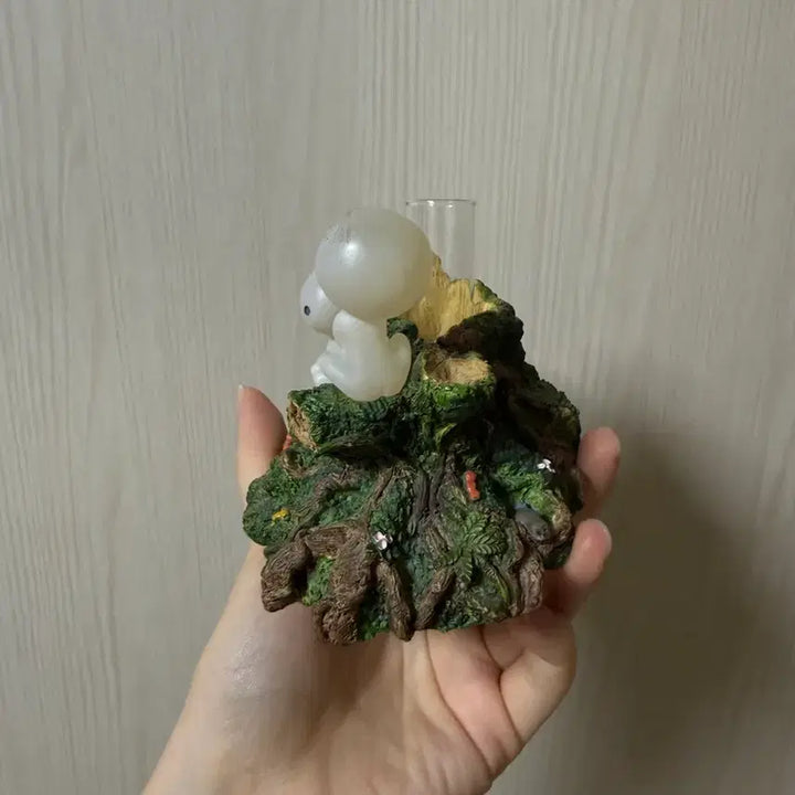 [BUNJANG] Ghibli Kodama Flower Vase / 지브리 고다마 한송이 꽃병