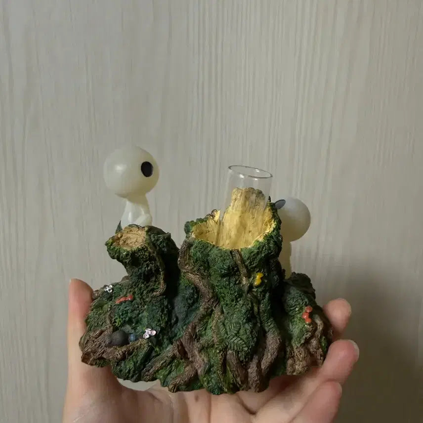 [BUNJANG] Ghibli Kodama Flower Vase / 지브리 고다마 한송이 꽃병