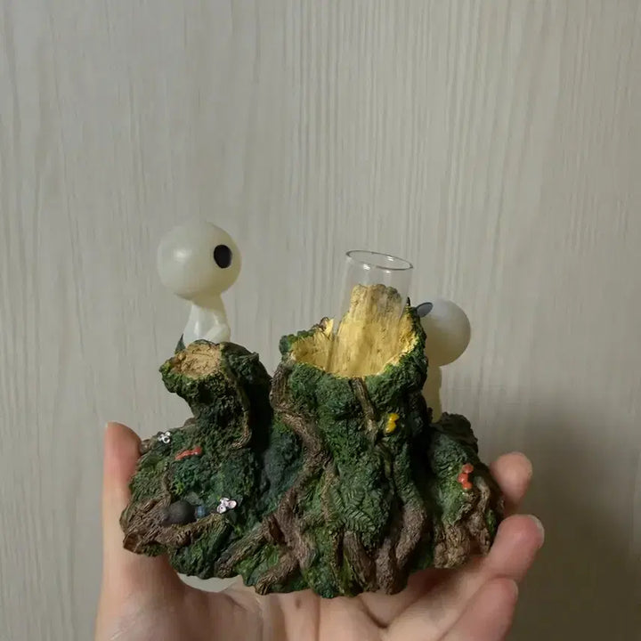 [BUNJANG] Ghibli Kodama Flower Vase / 지브리 고다마 한송이 꽃병