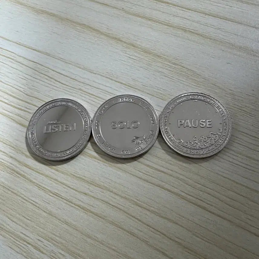 [BUNJANG] The Find Seoul Ryan Gander Coin Set / 더파인드서울 라이언 갠더 코인 세트