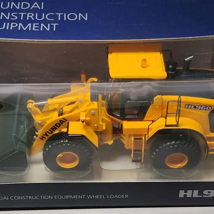 [BUNJANG] Hyundai HL960 Wheel Loader Construction Equipment Model / 현대 HL960 휠 로더 건설 장비 모형