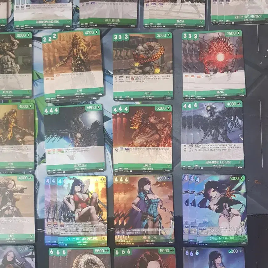 [BUNJANG] Stellar Blade Nibel Arena Green Deck Box (Includes Leader Card) / [덱소스] 니벨아레나 스텔라블레이드 녹색 덱소스 (리더카드 포함)