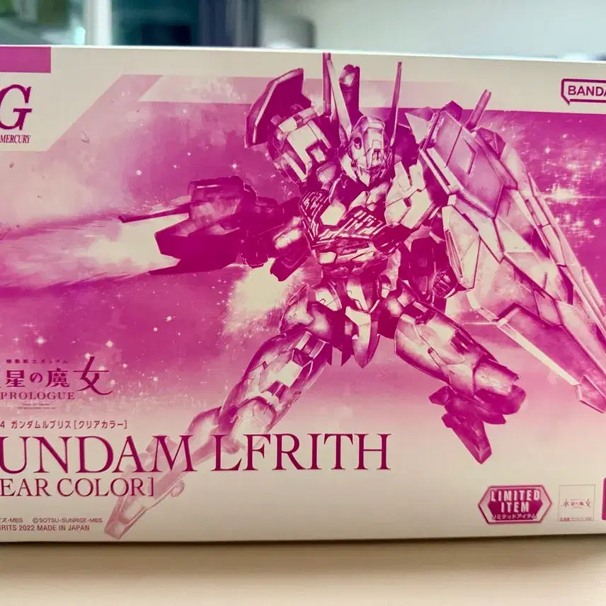 [BUNJANG] HG 1/144 Gundam Lfrith Clear Limited Edition Model Kit / HG 1/144 건담 르브리스 클리어 한정판 판매합니다(택포)