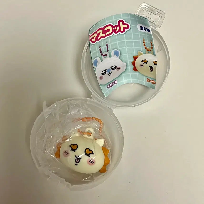 [BUNJANG] Chiikawa "Monjakwi" Lip Balm Cap Gacha Charm / 치이카와 먼작귀 립밤 캡 가챠 시사