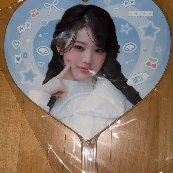 [BUNJANG] IVE Jang Wonyoung Uchiwa Fan / 아이브 장원영 우치와