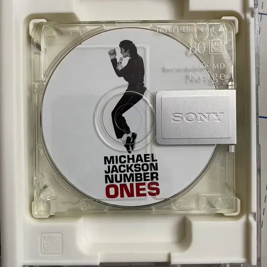 [BUNJANG] Michael Jackson Number Ones MiniDisc Album / 마이클 잭슨 Number Ones 미니디스크 앨범