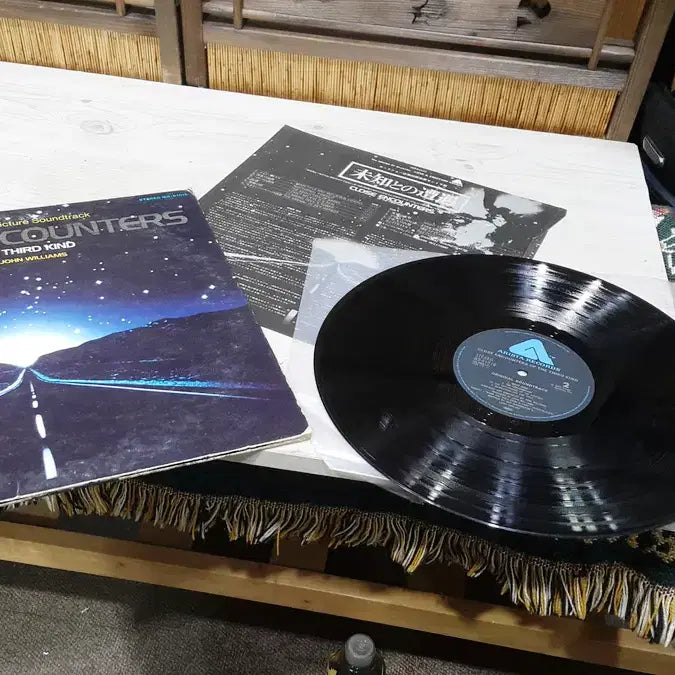 [BUNJANG] John Williams Close Encounters of the Third Kind Original Soundtrack LP (Mint Condition) / 민트급 엘피/영화음악 - 미지와의 조우 OST
