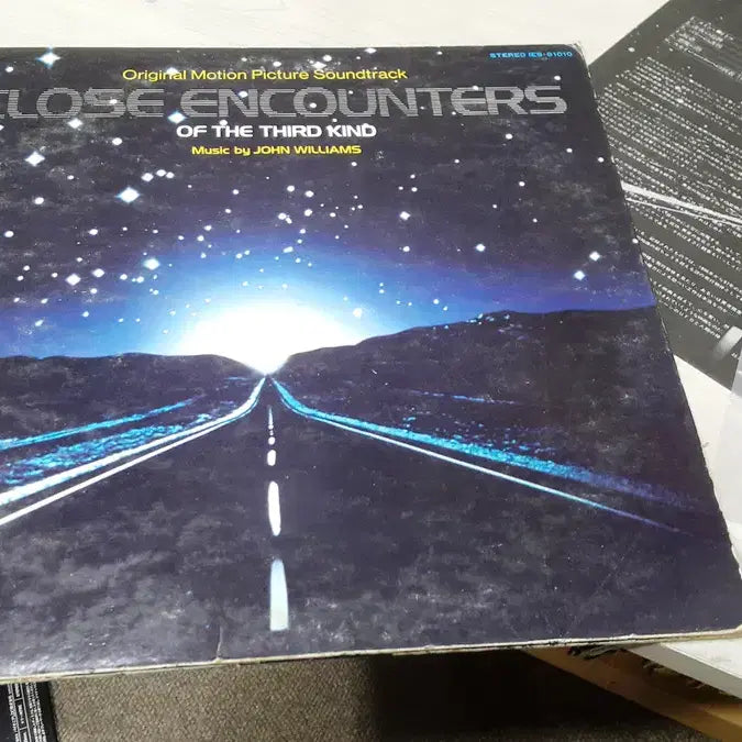 [BUNJANG] John Williams Close Encounters of the Third Kind Original Soundtrack LP (Mint Condition) / 민트급 엘피/영화음악 - 미지와의 조우 OST