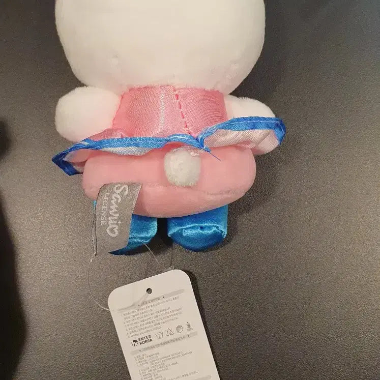 [BUNJANG] Hello Kitty Cheerleader Doll Keychain New / 헬로키티 치어리더 인형 키링 새상품