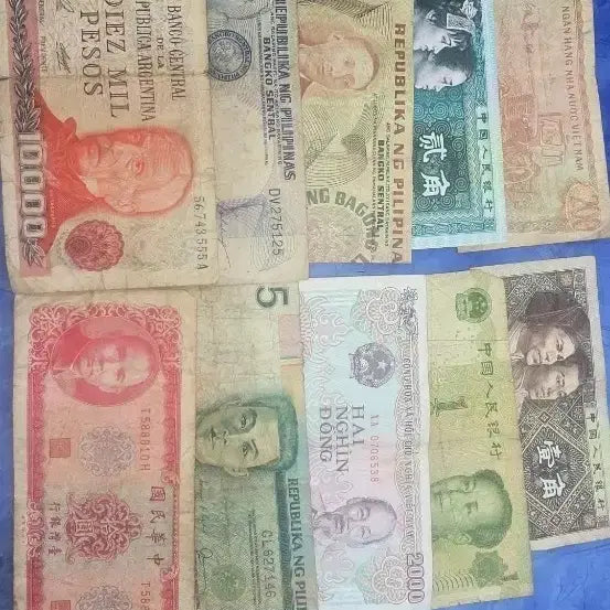 [BUNJANG] Vintage World Banknotes Bundle - Rare Old Currency Collection / 신권보다귀한 빈티지 세계 각국 희귀 구권 지폐 일괄 판매 / 외국지폐 수집용