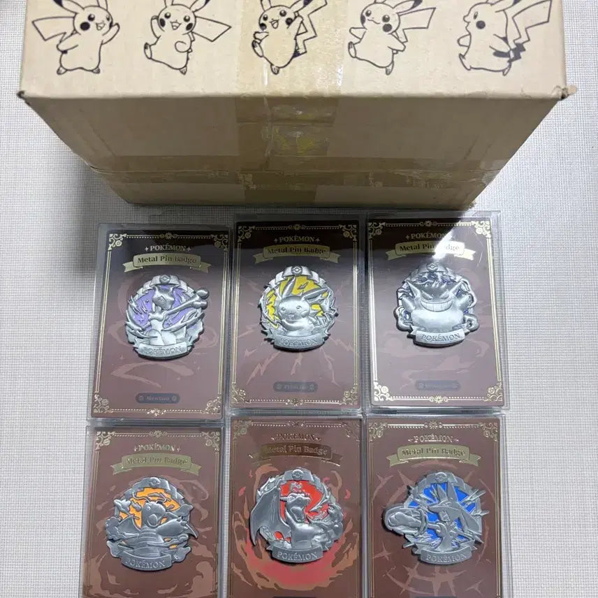 [BUNJANG] Pokemon Metal Pin Badge Set / 포켓몬스터 메탈 핀뱃지 피카츄 리자몽 뮤츠 망나뇽 팬텀 루카리오