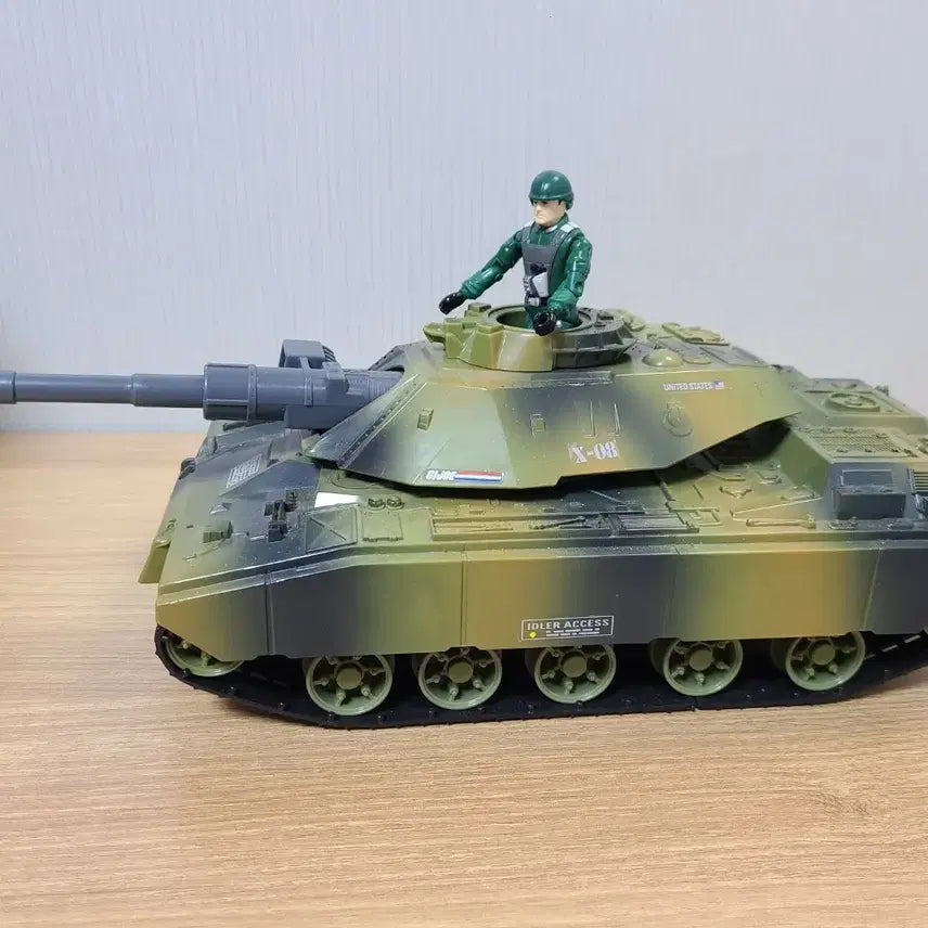[BUNJANG] G.I. Joe MBT Tank with Figures / 지아이유격대 MBT 탱크와 인형