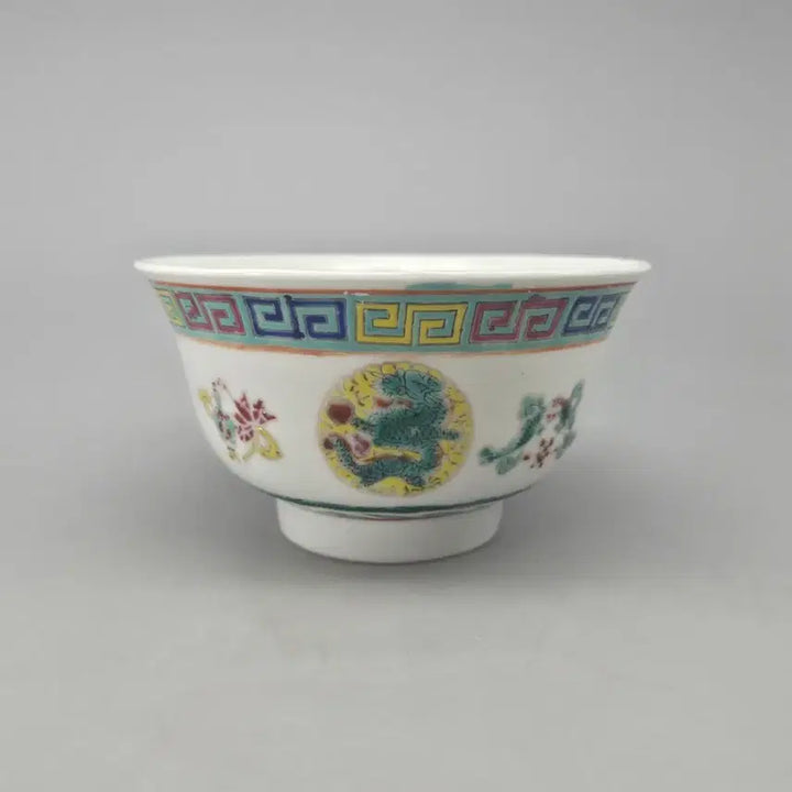[BUNJANG] Jingdezhen Porcelain Celadon Green Dragon Chilbo Pattern Tea Bowl / 골동품 진품 경덕진요 분채 녹룡 칠보문 다완