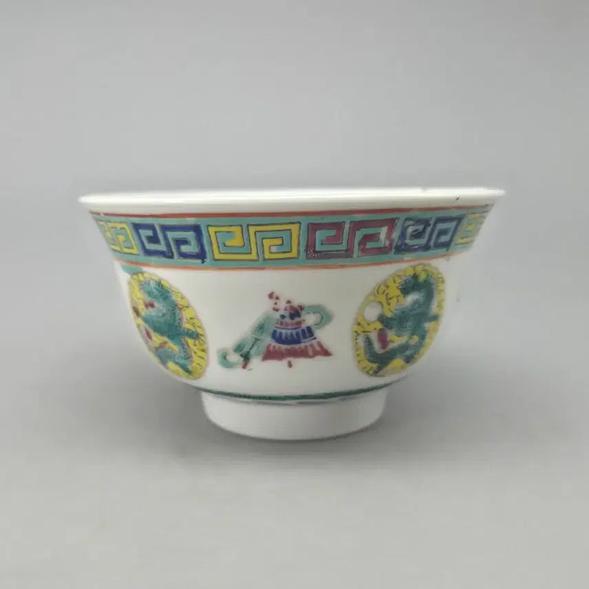 [BUNJANG] Jingdezhen Porcelain Celadon Green Dragon Chilbo Pattern Tea Bowl / 골동품 진품 경덕진요 분채 녹룡 칠보문 다완