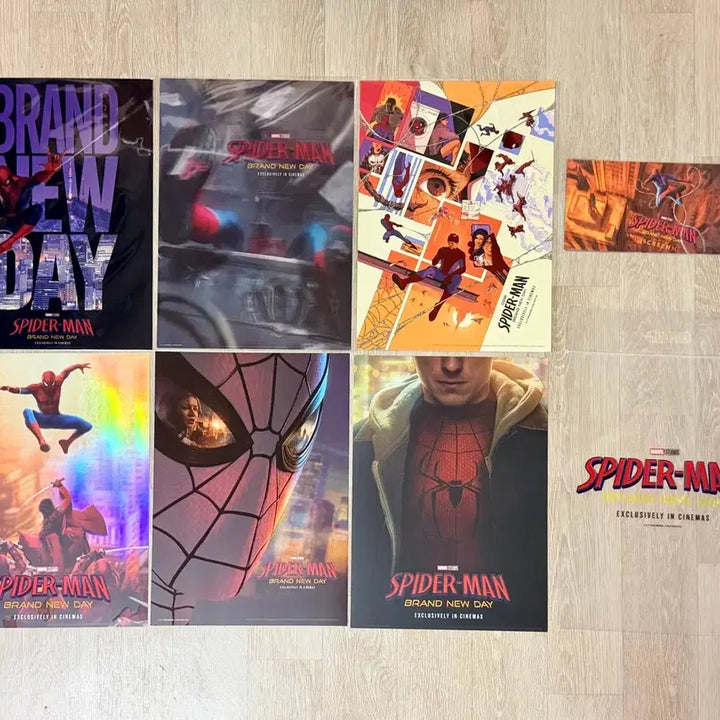 [BUNJANG] Spider-Man: Brand New Day Poster Bundle (7 Types) / <스파이더맨-브랜드뉴데이> 3주차 PET+5주차 렌티큘러+6주차 키비쥬얼 +7주차 콜라주+SX 와이드 포스터 7종 일괄 판매