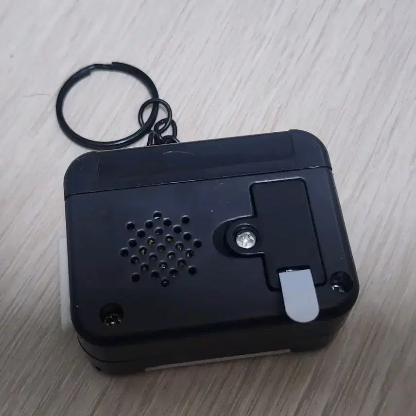 [BUNJANG] Retro Sound Cassette Keyring Gacha / 레트로 사운드 카세트 키링 가챠