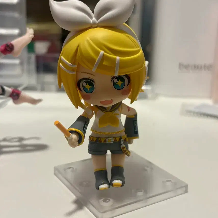 [BUNJANG] Nendoroid Kagamine Rin Figure / 넨도로이드 카가미네 린 피규어