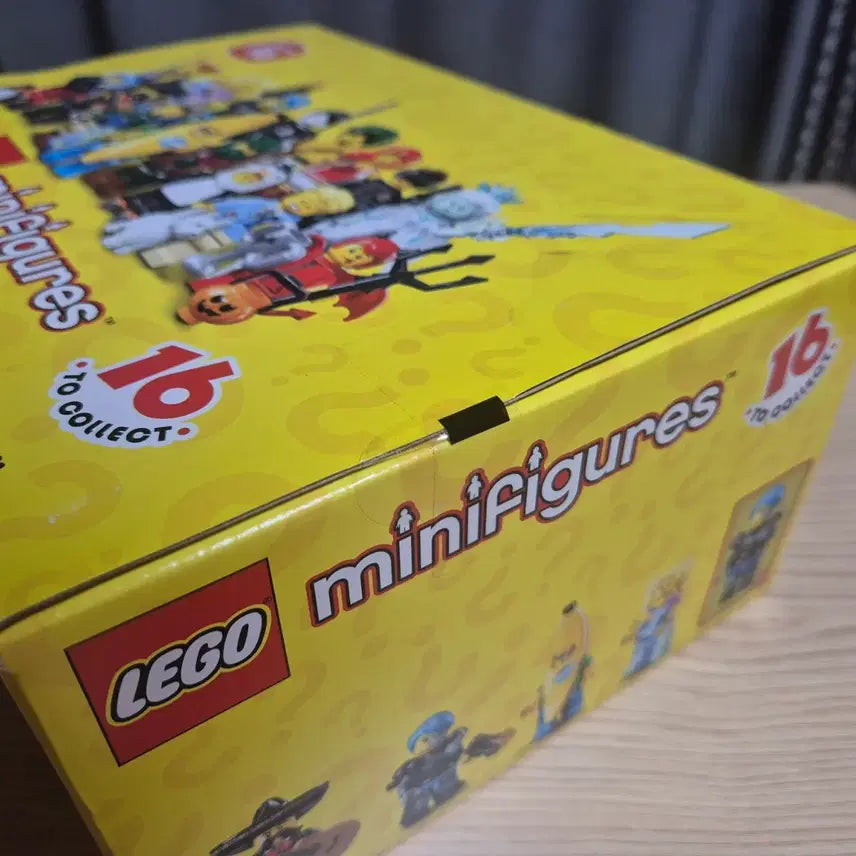 [BUNJANG] LEGO Minifigures Series 16 Full Case (60 figures) MISB / 레고 미니피규어 71013 시즌16 60개 한박스 (misb)