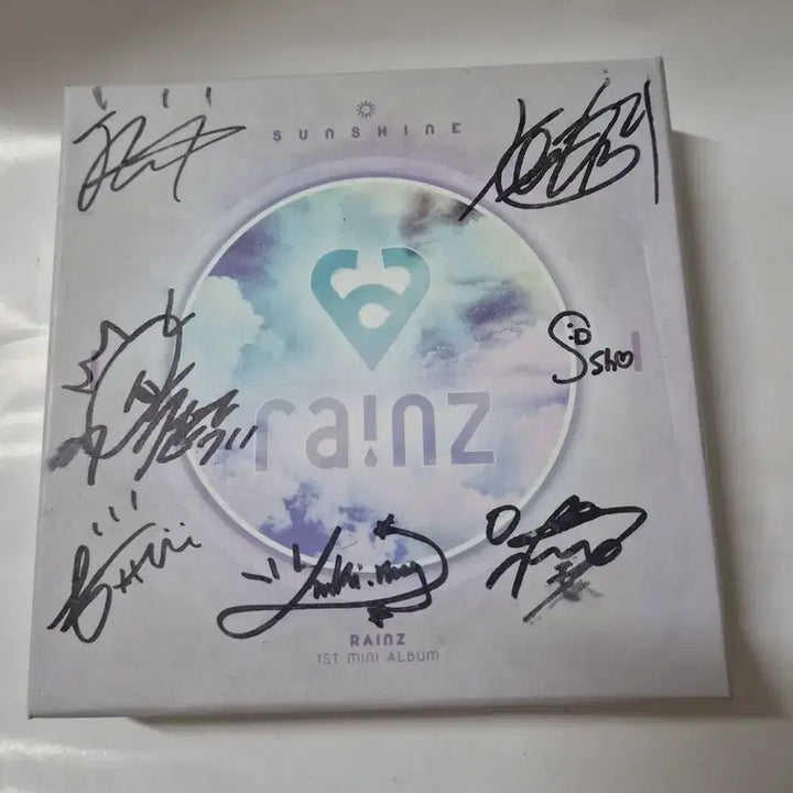 [BUNJANG] RAINZ Sunshine 1st Mini Album Signed CD / (비매)레인즈 Sunshine 1집 미니앨범 사인cd 입니다 깨끗합니다