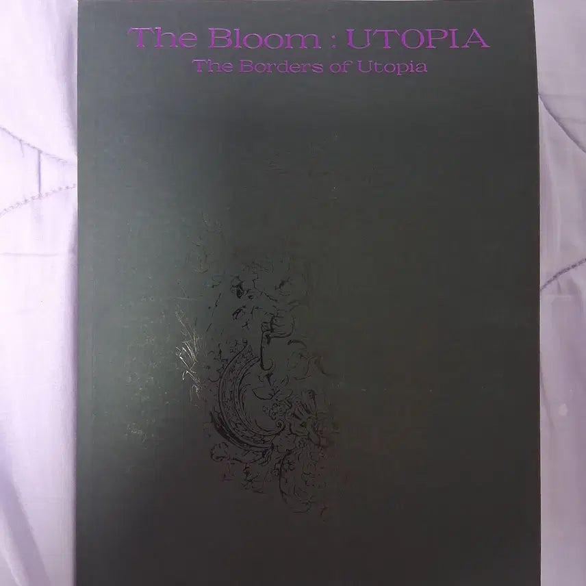 [BUNJANG] Forestella The Bloom Utopia Album / 포레스텔라 The Bloom UTOPIA 유토피아 앨범