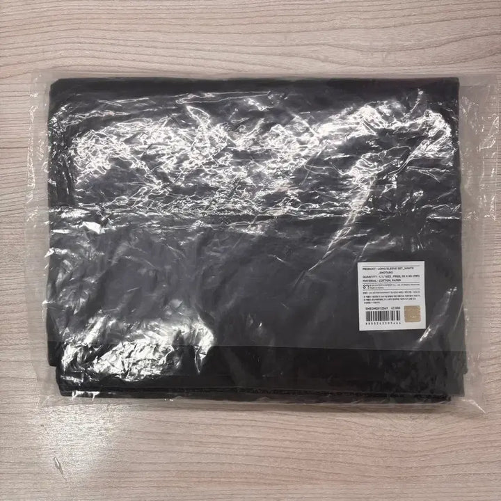 [BUNJANG] RIIZE Valentine MD Long Sleeve Black / 라이즈 발렌타인 md 롱슬리브 블랙