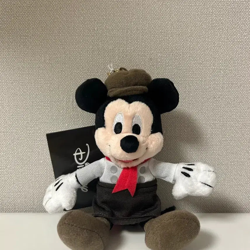 [BUNJANG] Takara Tomy Disney Mickey Mouse Bakery Plush Keychain / 타카라토미 디즈니 미키마우스 베이커리 인형 키링