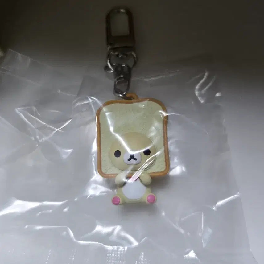 [BUNJANG] Rilakkuma Bread Keychain (Korirak) / CGV키링)) 리락쿠마 식빵키링 코리락