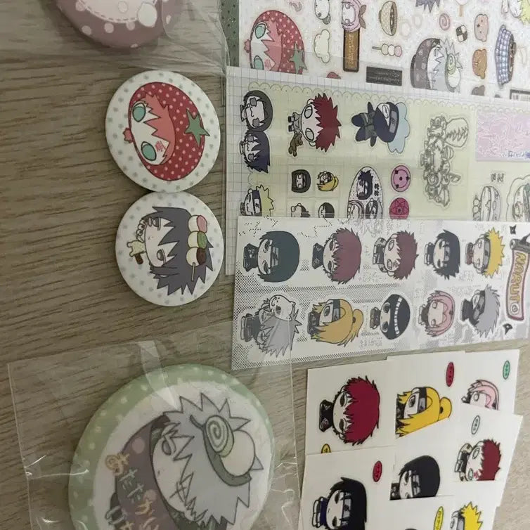 [BUNJANG] Naruto Kujaku Myouou Badge &amp; Sticker Bundle / 나루토 통판 젯젯님