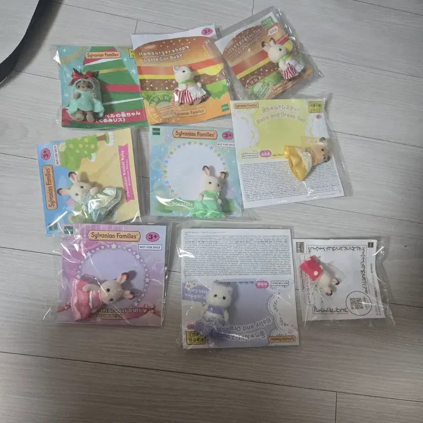 [BUNJANG] Sylvanian Families Various Figures (Reservation) / 실바니안 여러체(예약)