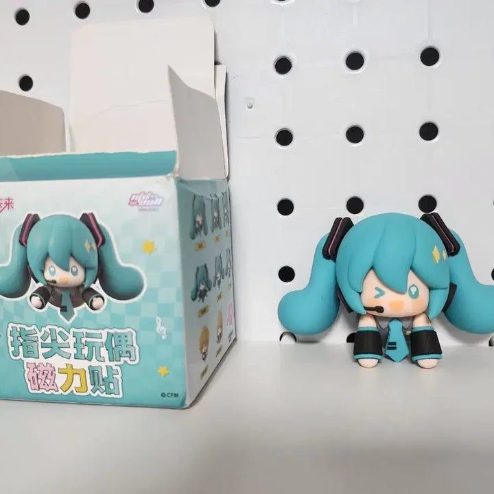 [BUNJANG] Hatsune Miku Rubber Magnet Figure / 하츠네 미쿠 러버 피규어 자석
