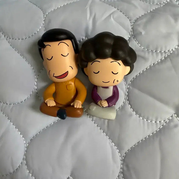 [BUNJANG] Chibi Maruko-chan Mom &amp; Dad Gachapon Figure Bundle Set / 마루코 엄마.아빠 가챠(일괄)