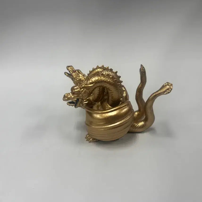 [BUNJANG] Bandai Godzilla King Ghidorah Figure / (가챠) 고질라 마치보우케 킹 기도라 피규어 판매합니다.
