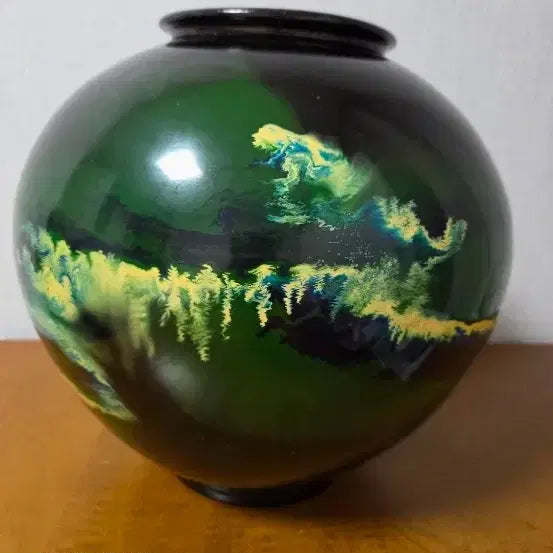 [BUNJANG] Celadon Porcelain with Dragon Motif / 용문양 요변 와태 도자기