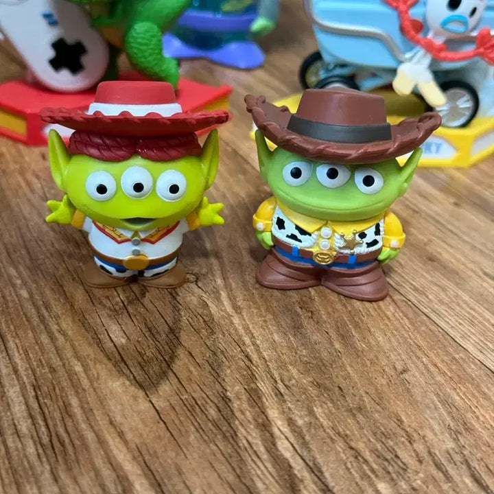 [BUNJANG] Toy Story Jessie &amp; Woody Figures Bundle Set / 토이스토리 제시,우디 피규어